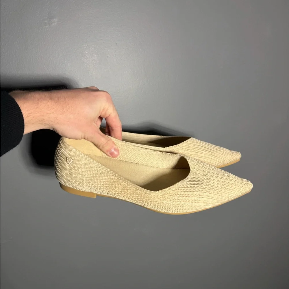 Vivaia Macy Pointed-Toe Stripe Flats Size EU 40 - Picture 2 of 6